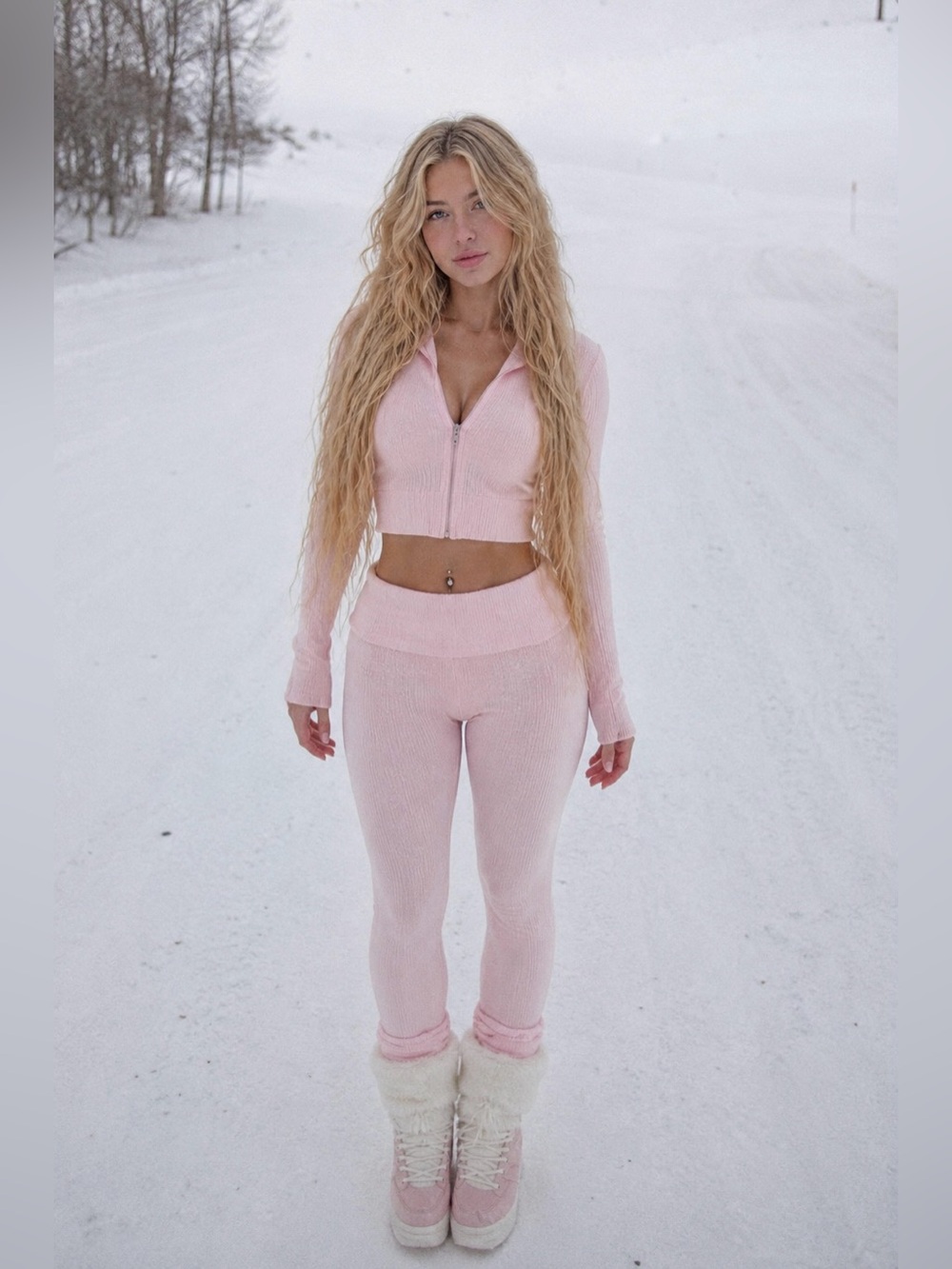 Edikted Desiree 2 Piece Knit Set
Flare Pants/Jacket Stylish Blush Pink -Women’s